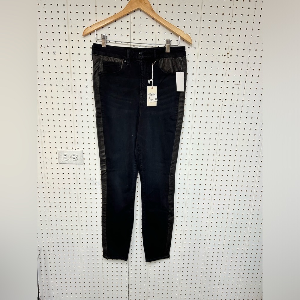 Good American Good Waist Leather Mixing - Picture 2 of 7